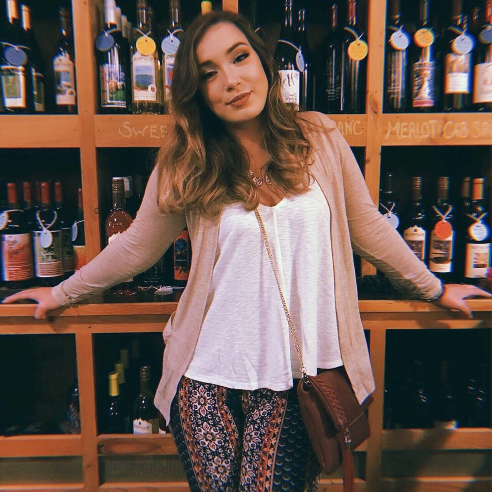 Meet your Posher, Angelina